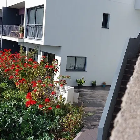 Casa Henriques *
